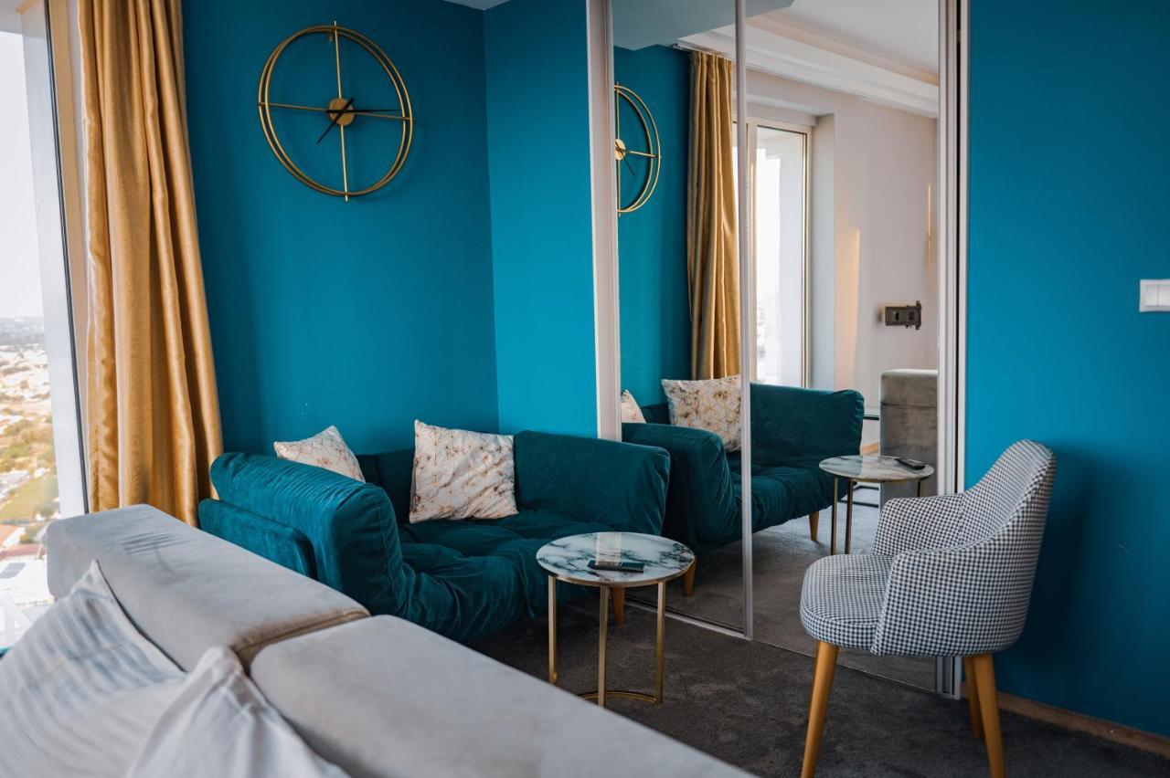 Sky Deluxe 3 Fitness & Spa Apartment Скопие Екстериор снимка